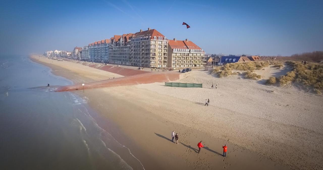 La Maison Des Vacances 8 Personnes Ghyvelde 外观 照片
